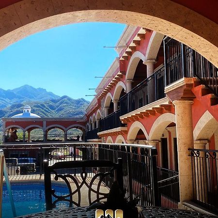 Hotel Real De Los Alamos Ngoại thất bức ảnh