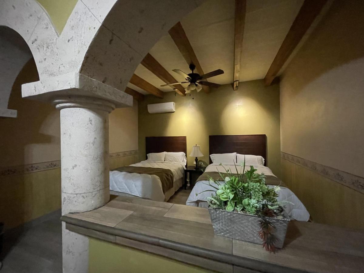 Hotel Real De Los Alamos Ngoại thất bức ảnh